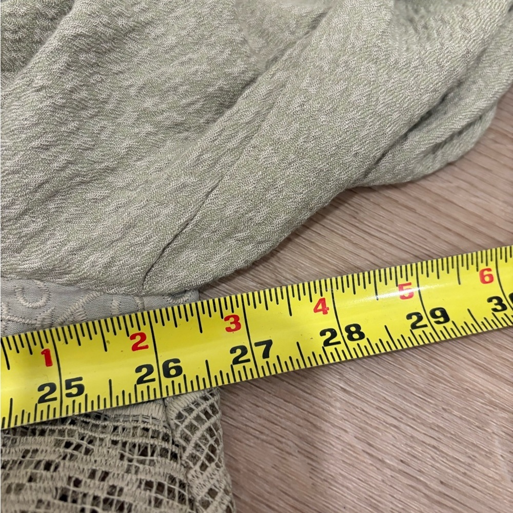 NWOT Free People It Takes Two Lace Top In Green Moss Size Large - Picture 8 of 9